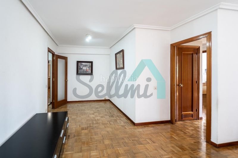 Foto be1a531f-1f3f-49b9-ab2c-0f9450913df0. Pis amb calefacció aparcament a Buenavista Oviedo