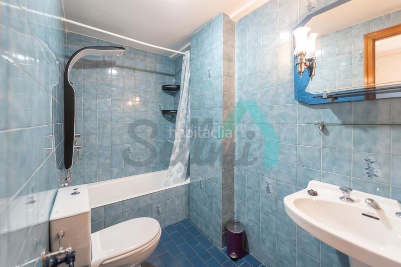 Foto bfe7b9d3-b0b4-4c6e-870c-80f6faed9abe. Pis amb calefacció aparcament a Buenavista Oviedo