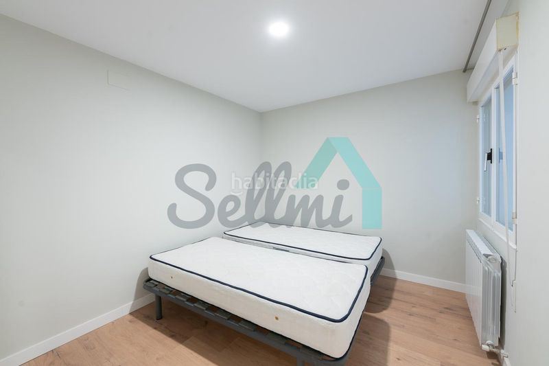 Foto 837dbd73-f5fe-4287-9ec4-f199ae0f96d9. Piso en Laviada Gijón