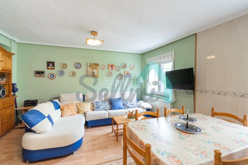 Foto 3fc4e649-35e4-4d8a-b447-1cccec796446. Pis amb calefacció a Vegadeo