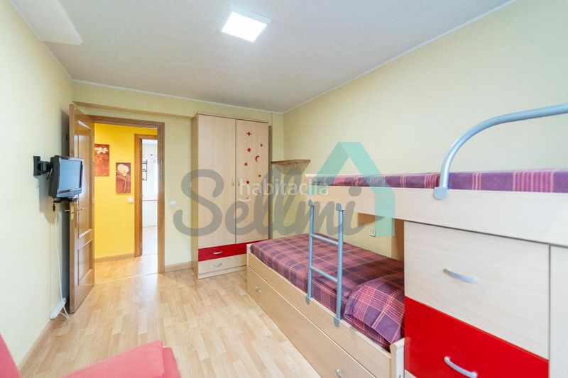 Foto 48270818-572d-4f40-b84d-5880576c752d. Pis amb calefacció a Vegadeo