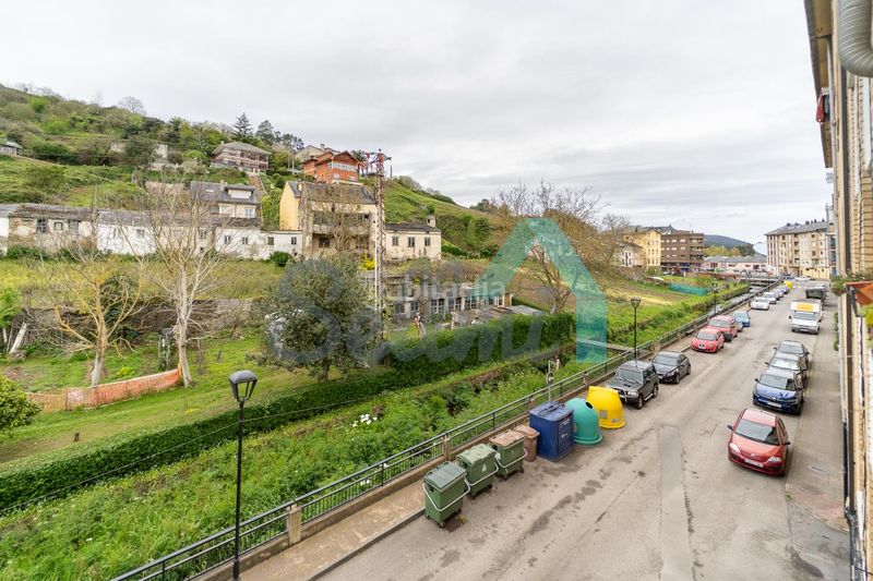 Foto 785dfb42-e83b-45f0-afe6-6925eb244a9a. Pis amb calefacció a Vegadeo