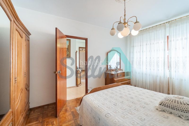 Foto 0132d8b9-95c5-4fc1-b1d8-57027132ac55. Casa amb calefacció aparcament a Ribadeo