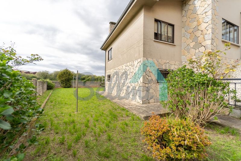 Foto 24560258-f6c2-4884-a432-26c62d1e6b7b. Casa amb calefacció aparcament a Ribadeo