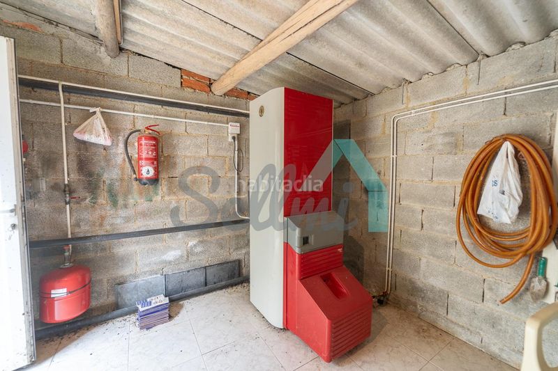 Foto 2eedcdc4-02b4-411d-bf92-b6fba9117c5a. Casa amb calefacció aparcament a Ribadeo