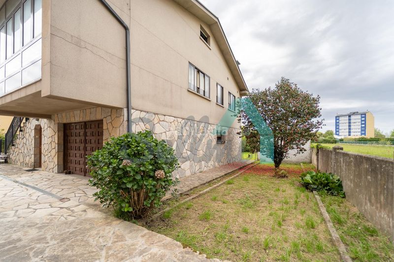 Foto 4b03d8c6-da33-4e61-8d1d-8ad2bdc6288c. Casa amb calefacció aparcament a Ribadeo