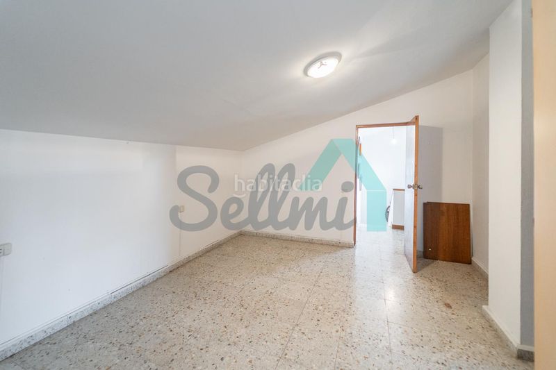 Foto 5723f7ec-f8f0-4163-a97e-0831a9dd5674. Casa amb calefacció aparcament a Ribadeo