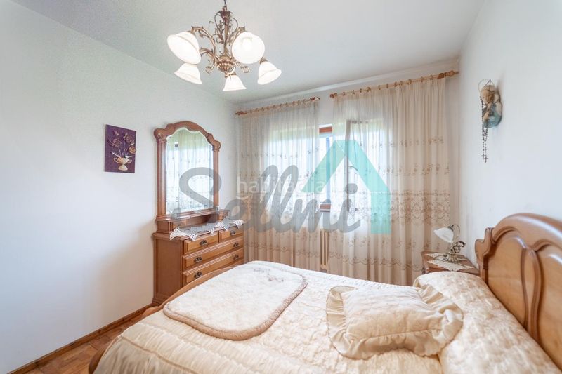 Foto a64d5807-3d77-48c3-95c5-853991344eb9. Casa amb calefacció aparcament a Ribadeo