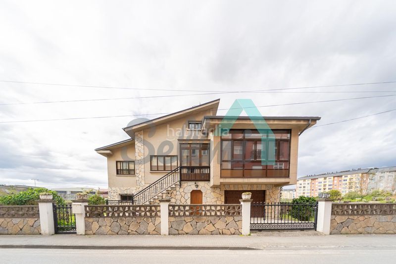 Foto f9da87d8-8a10-4250-a17d-14b22ef72ef3. Casa amb calefacció aparcament a Ribadeo