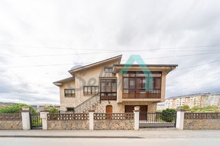 Haus  Rúa pintor fierros