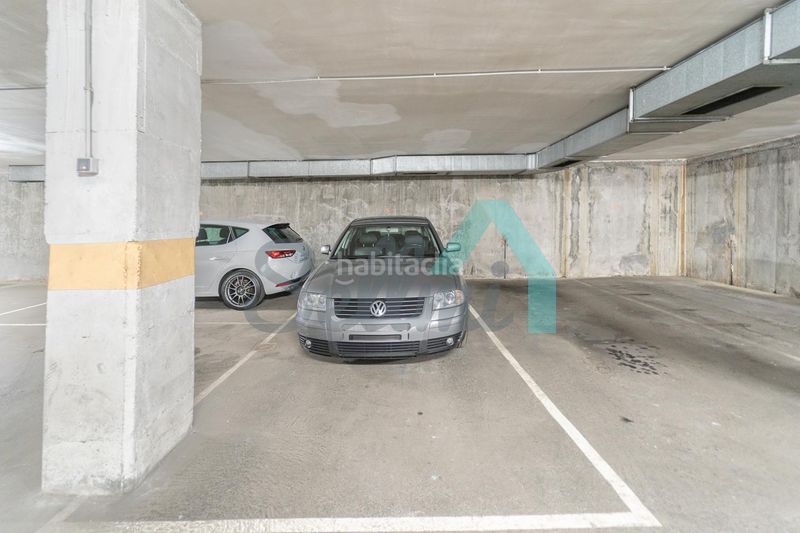 Foto a61518a3-53ba-4f63-b9dc-9f75f99d67ee. Pis amb calefacció aparcament a Lugones Siero