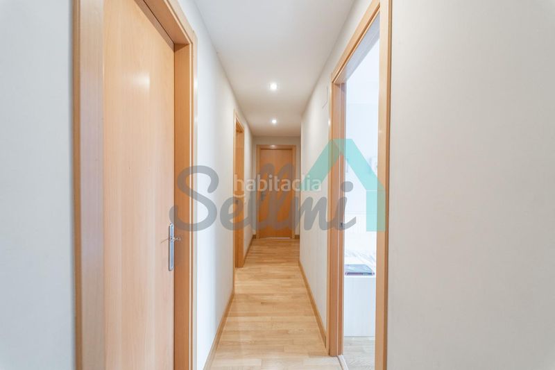 Foto b3d18767-cf81-4826-bd1c-9f28a9ec2a51. Pis amb calefacció aparcament a San Claudio - Trubia - Las Caldas Oviedo