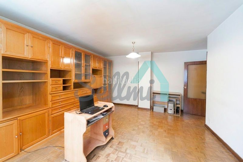 Foto 7fa7dc77-19a1-4949-b0ce-815ee88488d6. Planta baixa amb calefacció a La Ería Oviedo