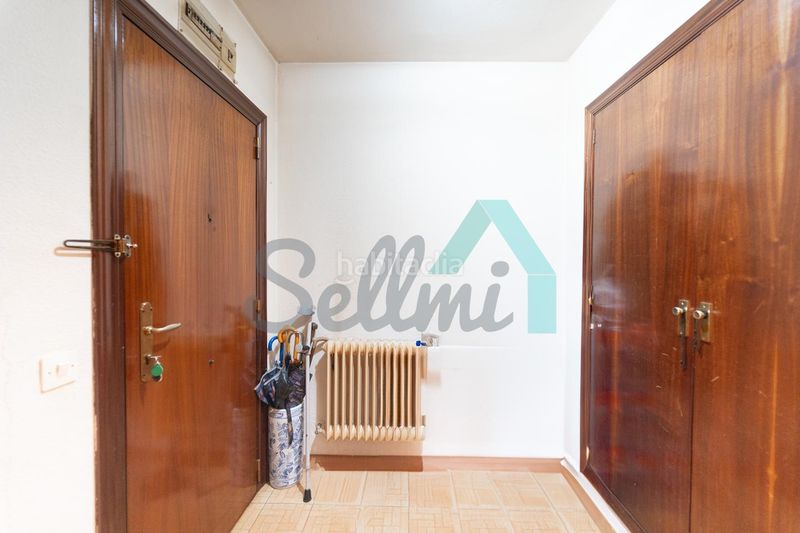 Foto f0eb2b84-983a-4ec1-8c3d-8c4e5be339f4. Planta baixa amb calefacció a La Ería Oviedo