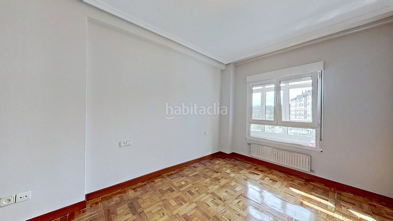 Foto 58babb0a-ec06-4a2d-bb64-3630931840c2. Pis amb calefacció aparcament a Fozaneldi - Tenderina Oviedo