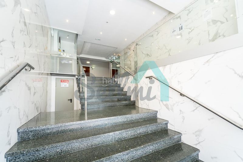 Foto 5ff3bd92-df33-46fa-b1ab-ce4624fb2059. Pis amb calefacció aparcament a Fozaneldi - Tenderina Oviedo