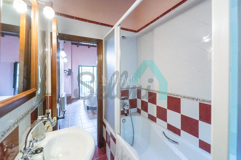 Foto 41af43c3-d4bb-472f-ba8c-b83977ff00ba. Casa amb calefacció a Quirós