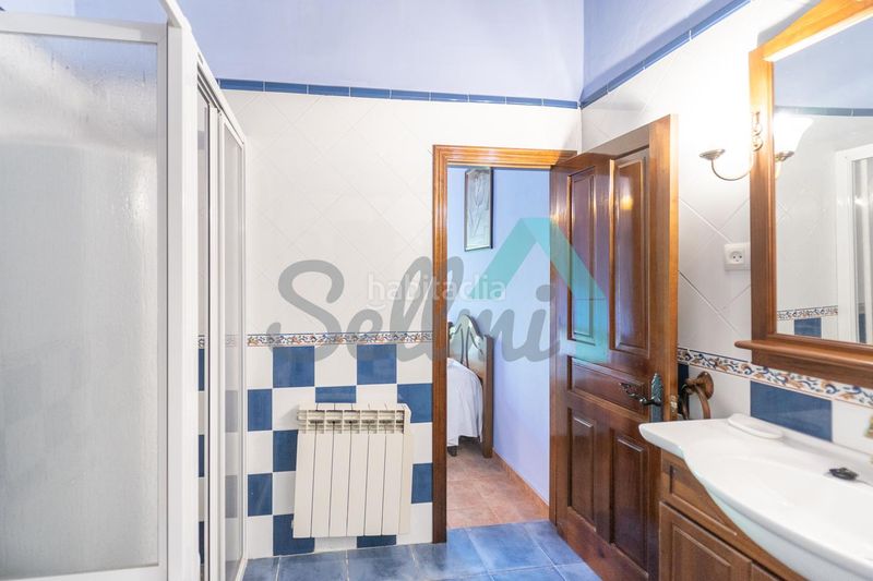 Foto 716a7378-5df7-42ba-93d8-e553478dcb80. Casa amb calefacció a Quirós