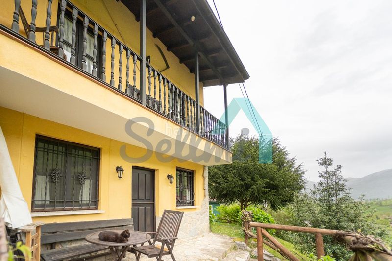 Foto 81c221ae-7fad-4755-8229-307cc379f9bf. Casa amb calefacció a Quirós