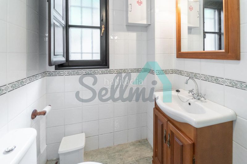 Foto 949f5486-f681-4ec2-93d7-fca80221d0ed. Casa amb calefacció a Quirós