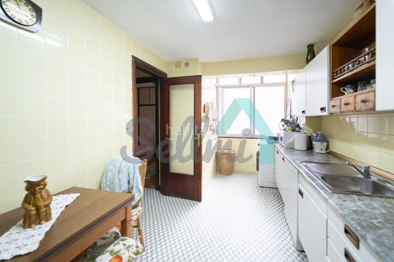 Foto 2150145b-b57a-43bd-b35f-ea9dc4fb4c29. Pis amb calefacció a Plaza de América Oviedo