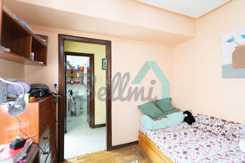 Foto 5d69f766-f5aa-4348-a2b2-a0c9cb1dab86. Pis amb calefacció a Plaza de América Oviedo