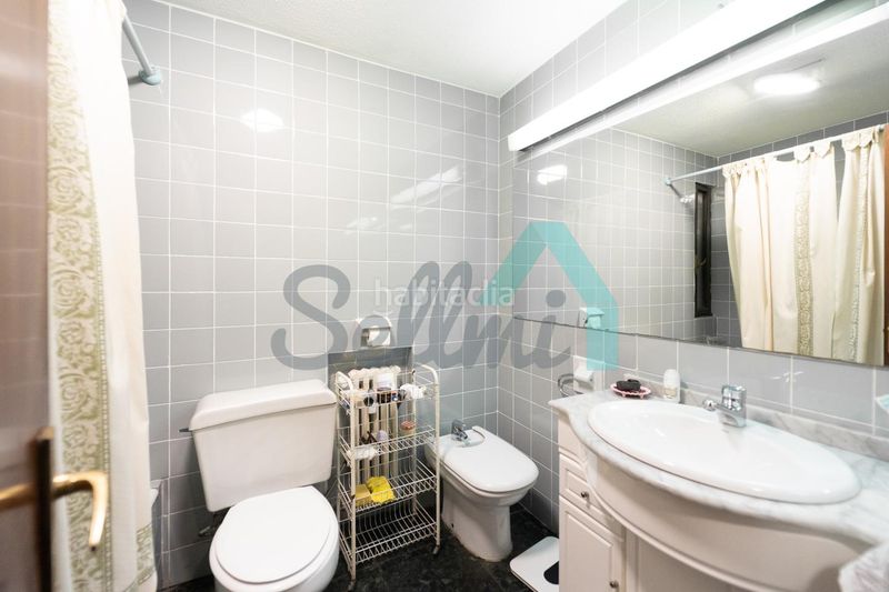 Foto 64e14e1a-078a-4261-ae70-ae267172ef57. Pis amb calefacció a Plaza de América Oviedo