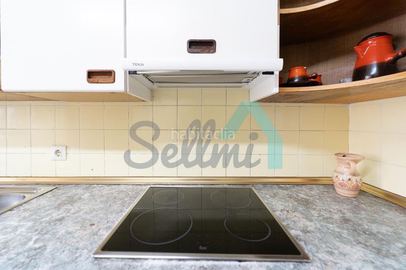 Foto 763a206d-74a3-41d5-8097-7732b95dd05e. Pis amb calefacció a Plaza de América Oviedo