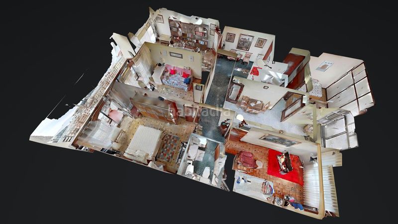 Foto c8f9d1b1-1eb9-4e31-be4c-42fce84d9a16. Pis amb calefacció a Plaza de América Oviedo