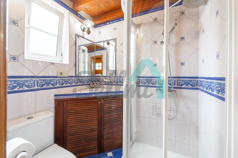 Foto 1cf92982-c553-48fc-8e1e-080a0f8952fa. Dúplex amb calefacció a Valdés