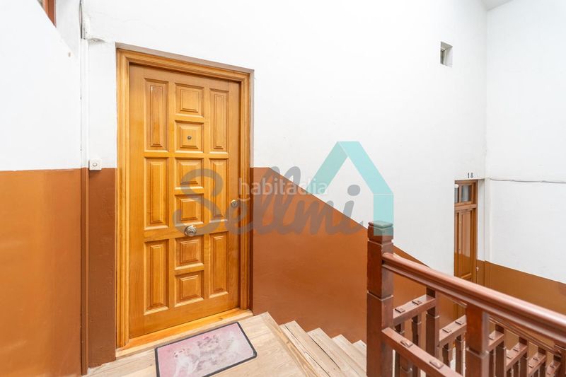 Foto 1e6b6f7a-138d-4740-b10b-4bd6c78f0f45. Dúplex amb calefacció a Valdés