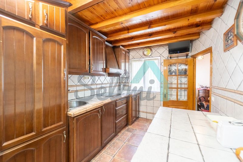 Foto 4d639c98-a6c3-4c07-a26e-348c4238a125. Dúplex amb calefacció a Valdés