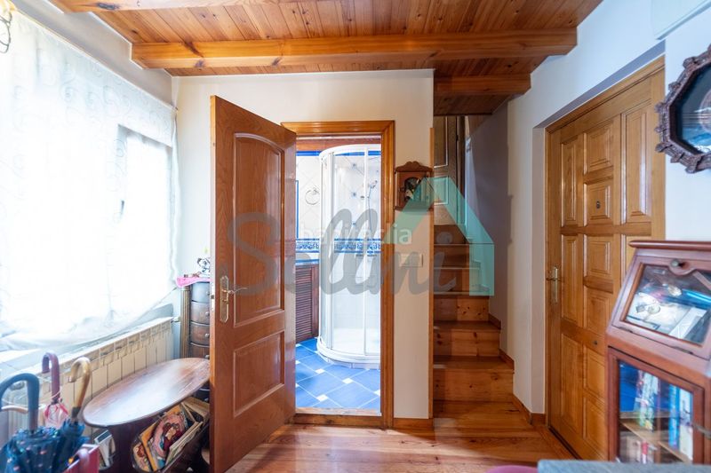 Foto 78396cd8-850b-49d5-9242-294e1d7424d3. Dúplex amb calefacció a Valdés