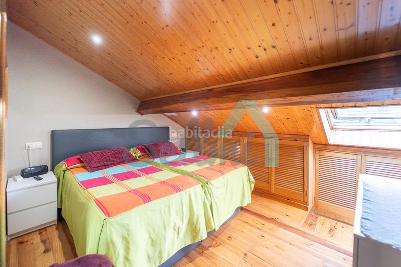 Foto dd1a824e-5db8-415c-abb4-6b7bf8751871. Dúplex amb calefacció a Valdés