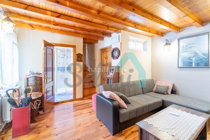 Foto dfbaa54f-f953-4e88-9041-50767fe27200. Dúplex amb calefacció a Valdés