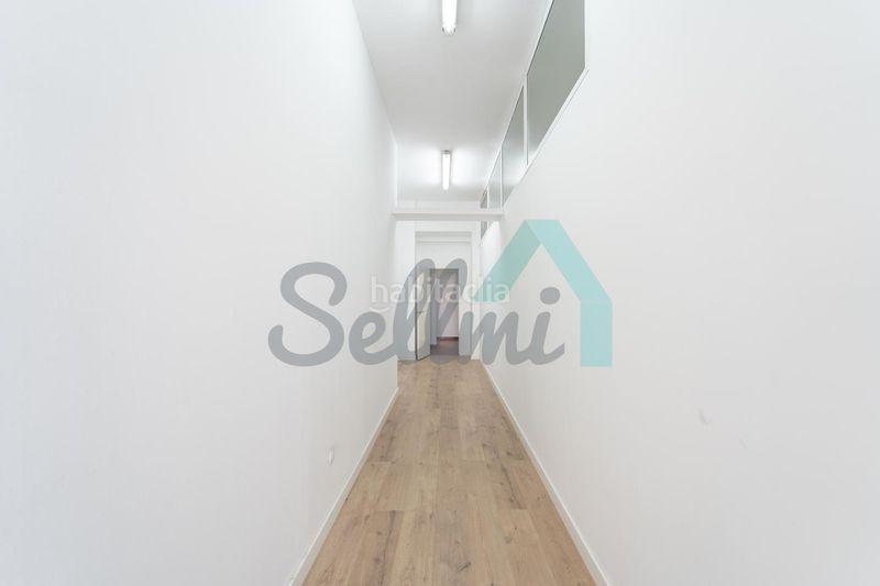 Foto a9ff9db6-abb5-4f89-a232-a4fbaee17d7a. Local comercial en Centro Avilés