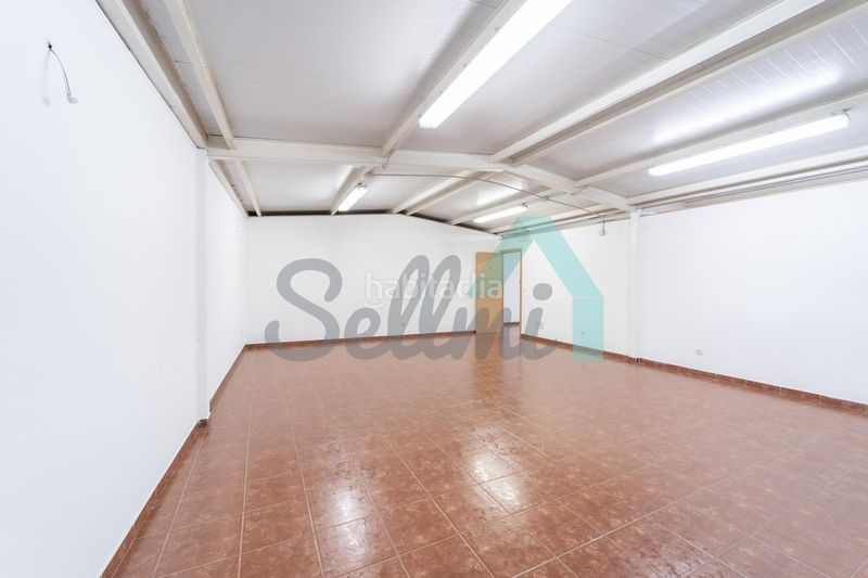 Foto ff274348-a06f-4472-b92e-7f3e31295f89. Local comercial en Centro Avilés