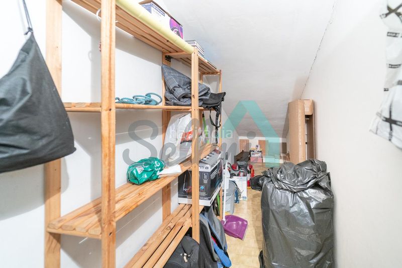 Foto 73b3dd99-c3b4-4539-9ea5-5994c455ec4c. Flat with heating parking in Vallobín Oviedo
