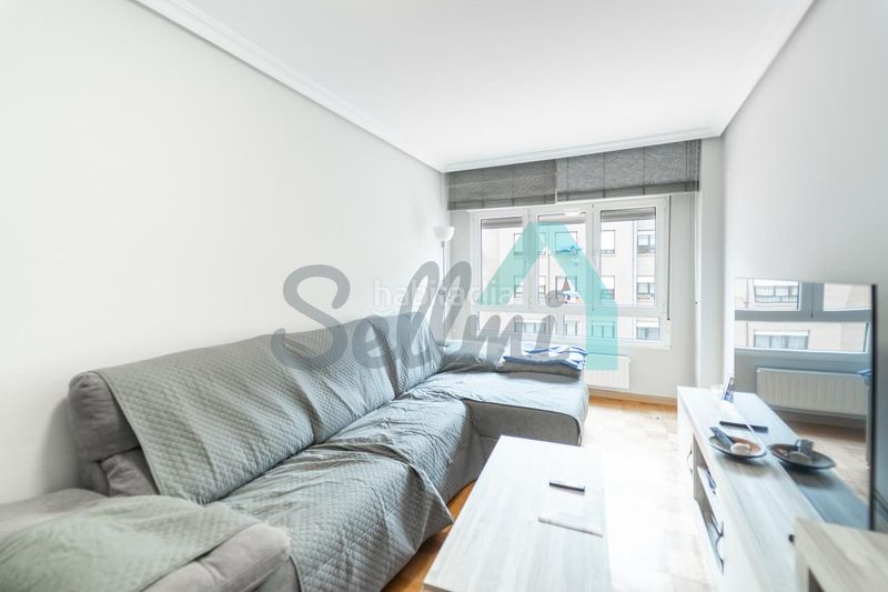 Foto db13a51a-e49e-4016-8ee5-d8f4e64fd842. Flat with heating parking in Vallobín Oviedo
