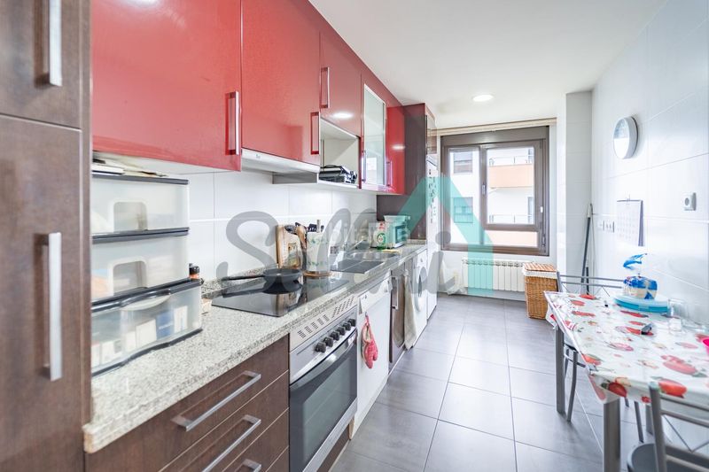 Foto 00e063b7-d63b-445d-b463-f1614f10430b. Flat with heating parking in Huca - La Cadellada Oviedo