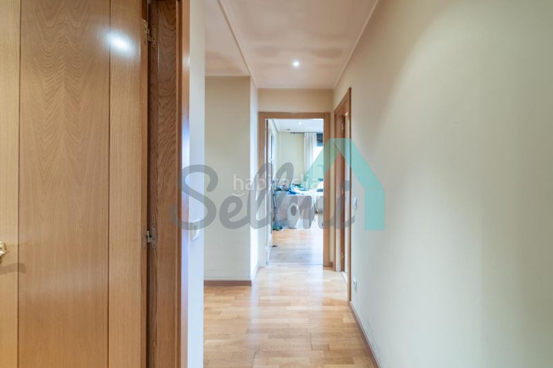Foto 4523300e-5b34-48fa-98b4-2a1131dc2272. Flat with heating parking in Huca - La Cadellada Oviedo