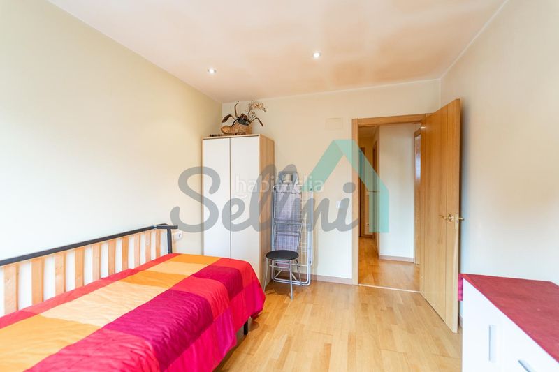 Foto 6e9f9e64-8121-46e7-9082-593accad8c9a. Flat with heating parking in Huca - La Cadellada Oviedo