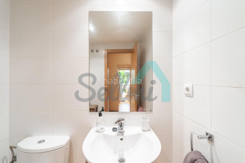 Foto 889a9f15-aeaa-496b-89d1-ff33c00eb97d. Flat with heating parking in Huca - La Cadellada Oviedo