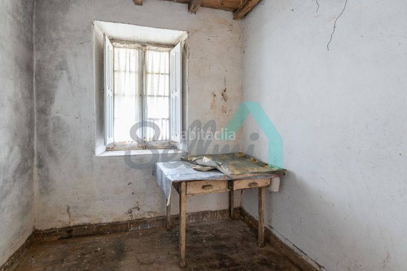 Foto 3cad59b5-6006-4ae1-9ba0-9d402b187839. Casa amb aparcament a Cangas del Narcea