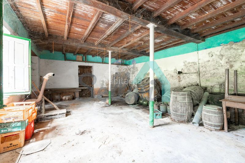 Foto 5abd2710-a403-4540-9e2b-264c7dd88141. Casa amb aparcament a Cangas del Narcea