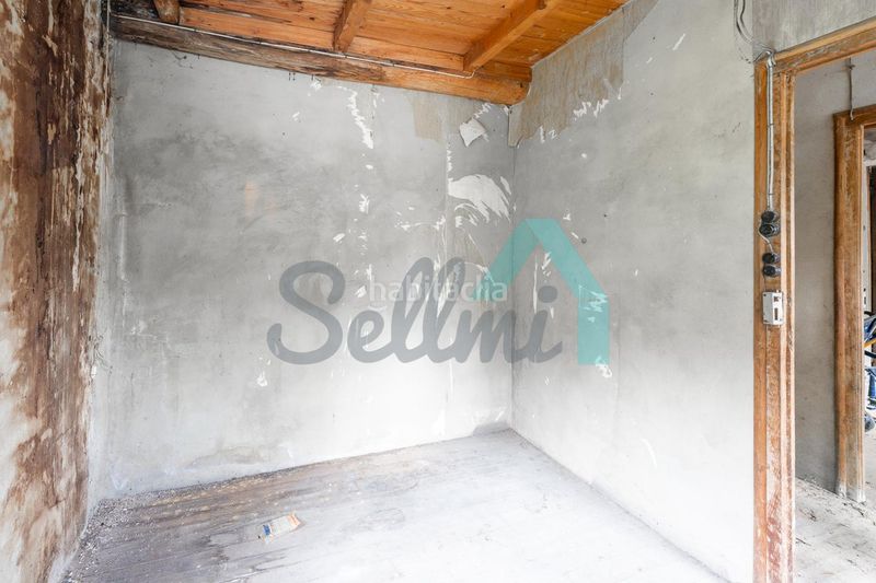 Foto a1e91357-05a9-4911-8172-a8451c695cec. Casa amb aparcament a Cangas del Narcea