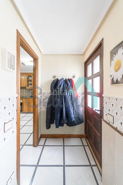 Foto a11a0146-6c3f-42c3-8892-1fdb344ca280. Casa amb calefacció a Castropol