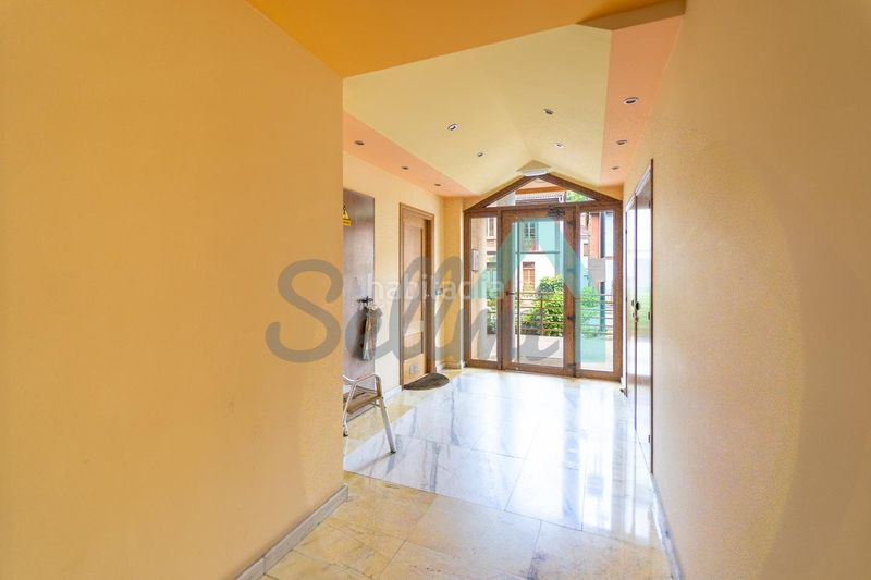 Foto a10075cf-d70d-4b1c-a441-6252740c6351. Estudi amb calefacció aparcament a Aller