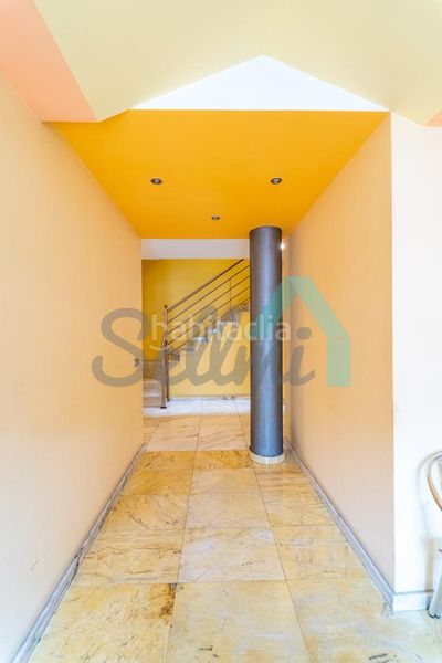 Foto ad1294a9-e67f-4f3b-b440-f974134feaa1. Estudi amb calefacció aparcament a Aller
