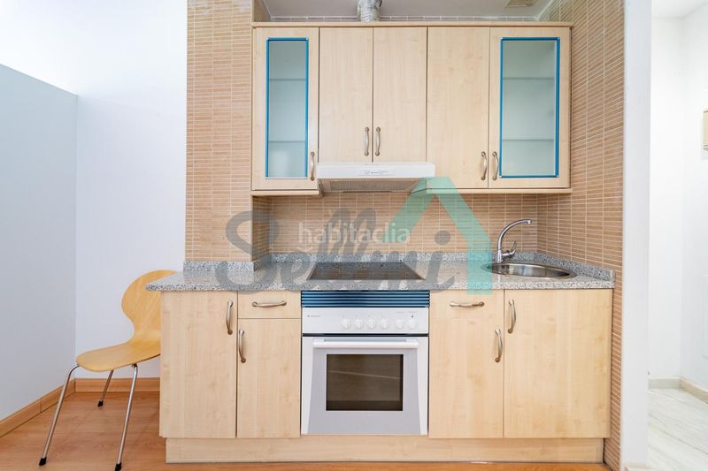Foto c6d78923-f579-489e-ad05-27f3e4f2ab96. Estudi amb calefacció aparcament a Aller